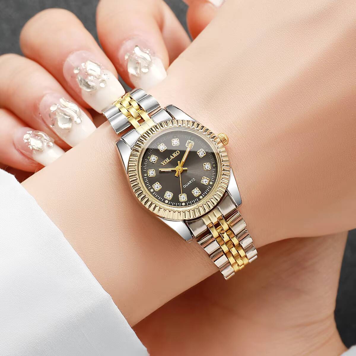 Fashion Rhinestone Women Quart - Luxury Watch Packaging Box review and price